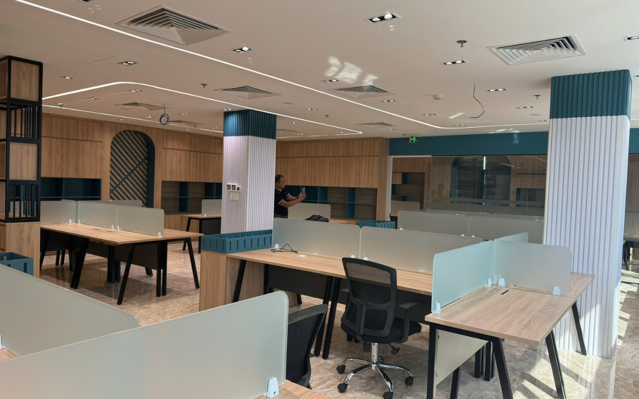 Màu sắc và ánh sáng trong thiết kế văn phòng hiện đại